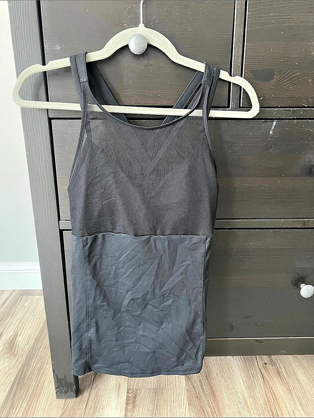 ❤️alo Black Mesh Tank, EUC